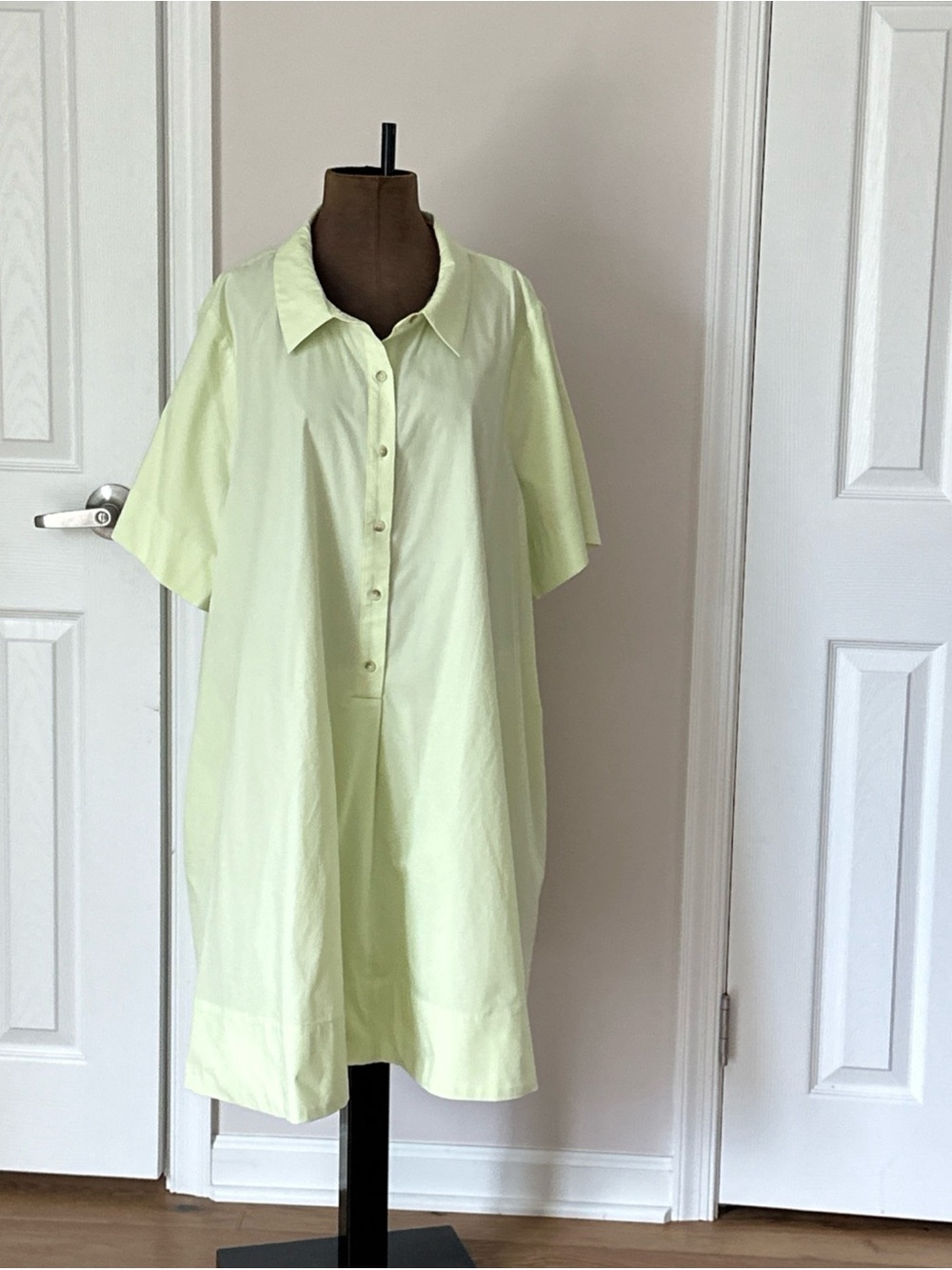 Anthropologie size 3X 100% Cotton Shortsleeved Dress.